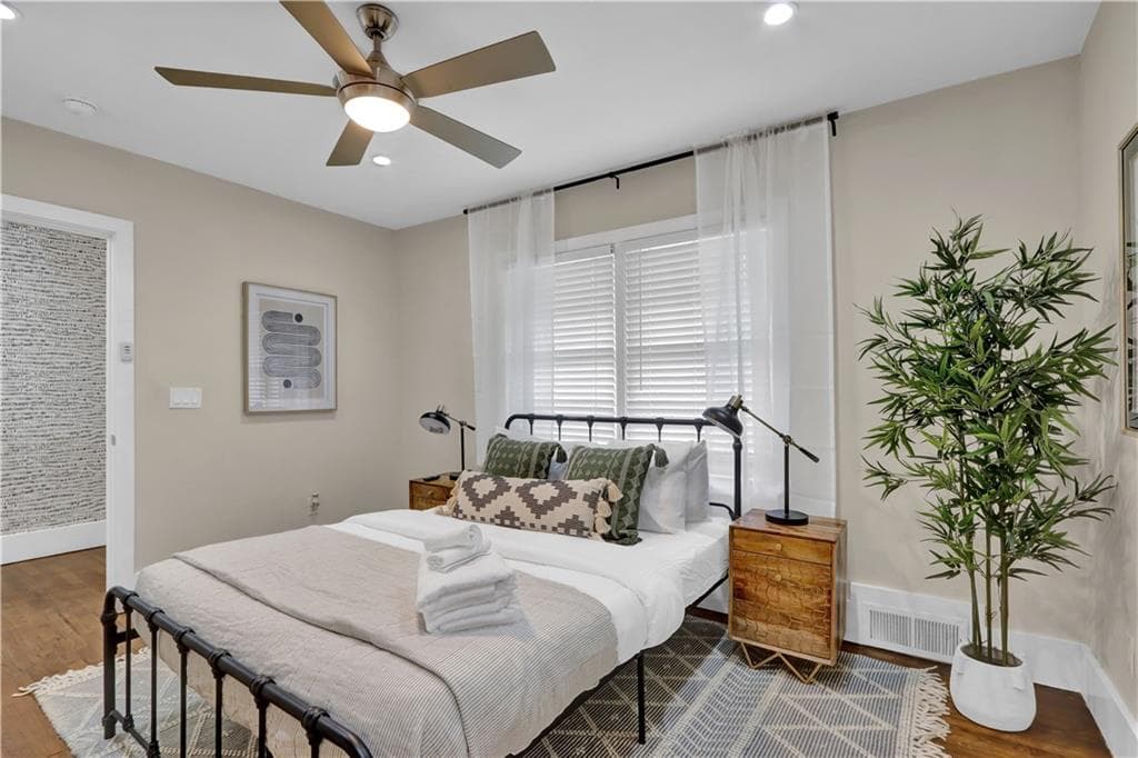 5 bedroom, 6 bathroom, 1,837 sq ft single family residence for rent at 3352 Mathieson Drive, Atlanta, GA 30305 for $10,000 a month — photo 2