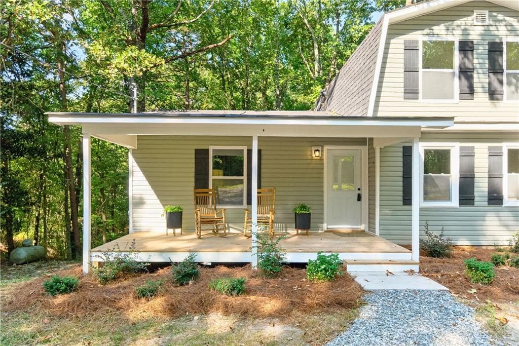 3 bedroom, 2 bathroom, 1,632 sq ft single family residence for sale at 298 Hulseytown Rd, Dallas, GA 30157 — photo 2