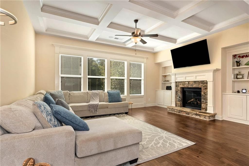 6 bedroom, 6 bathroom, 4,971 sq ft single family residence for sale at 3990 Sweeting Street, Cumming, GA 30041 — photo 7