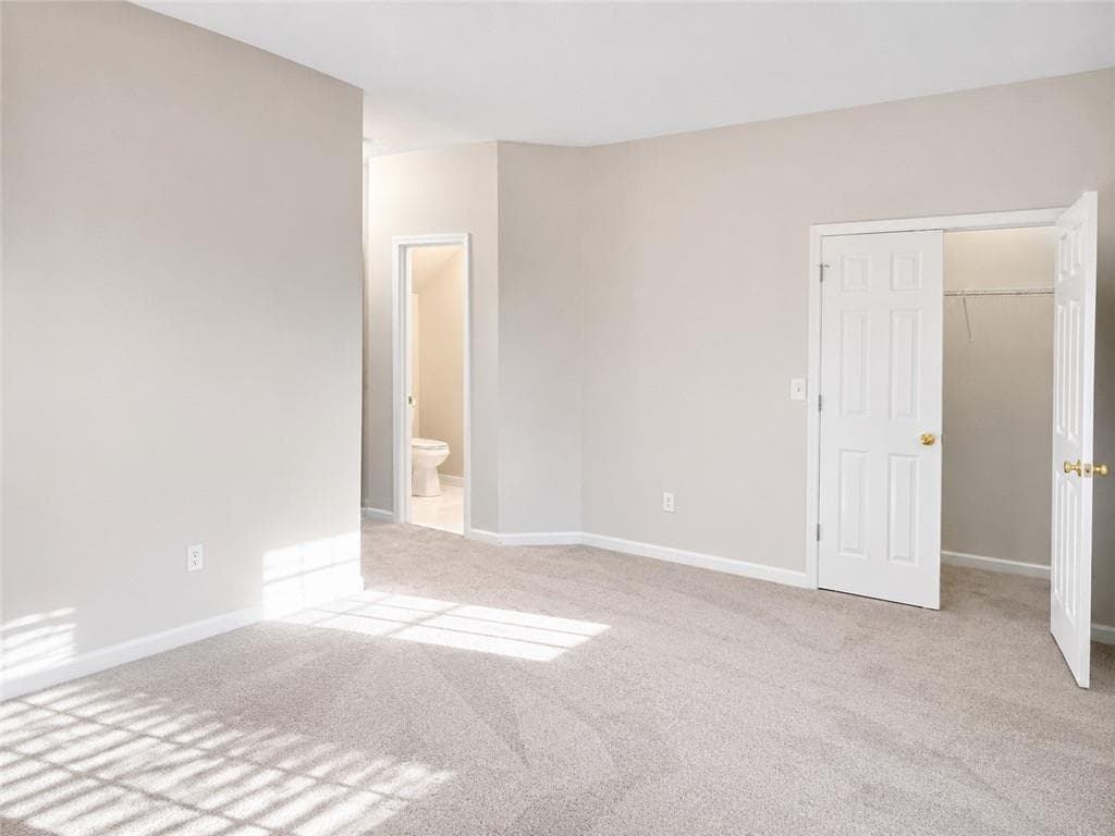 4 bedroom, 4 bathroom, 1,924 sq ft townhouse for sale at 13463 Spring View Drive, Milton, GA 30004 — photo 4