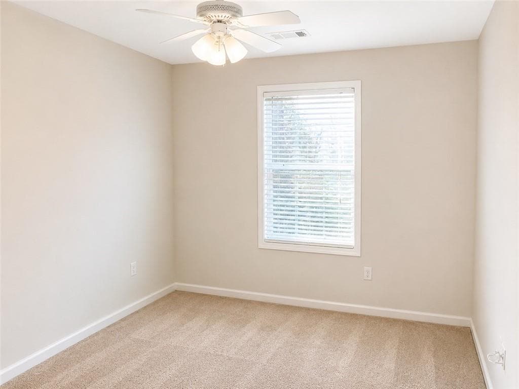 4 bedroom, 4 bathroom, 1,924 sq ft townhouse for sale at 13463 Spring View Drive, Milton, GA 30004 — photo 6
