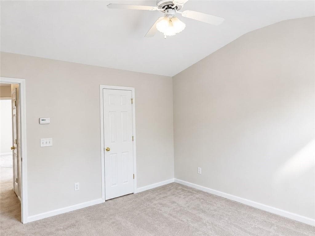 4 bedroom, 4 bathroom, 1,924 sq ft townhouse for sale at 13463 Spring View Drive, Milton, GA 30004 — photo 8