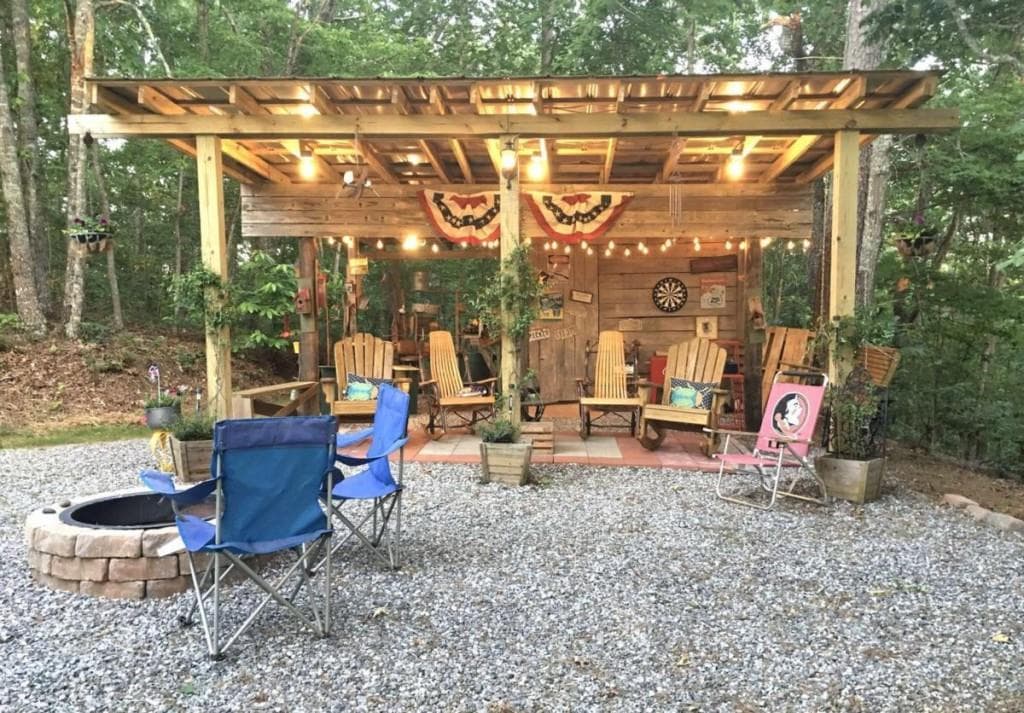3 bedroom, 2 bathroom, 2,108 sq ft single family residence for sale at 416 Autumn Hills Drive, Morganton, GA 30560 — photo 4