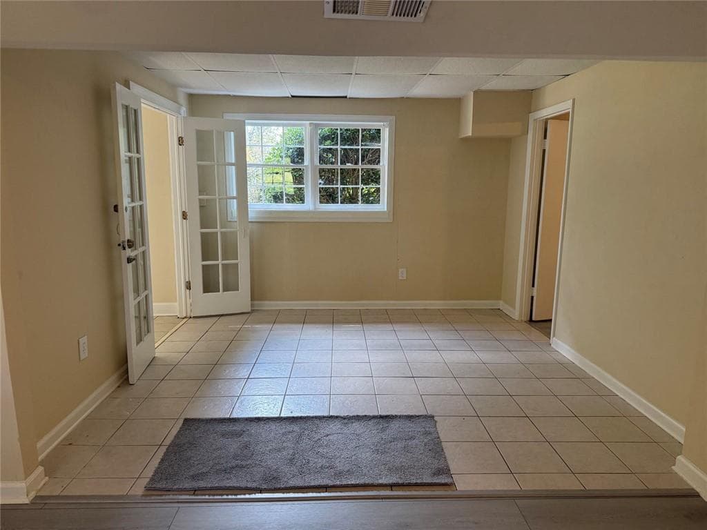 5 bedroom, 3 bathroom, 1,918 sq ft single family residence for rent at 2035 Debra Lane, Marietta, GA 30066 for $2,995 a month — photo 3