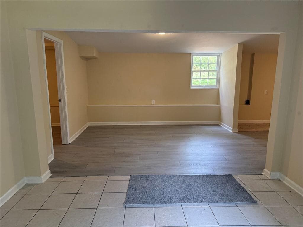 5 bedroom, 3 bathroom, 1,918 sq ft single family residence for rent at 2035 Debra Lane, Marietta, GA 30066 for $2,995 a month — photo 4