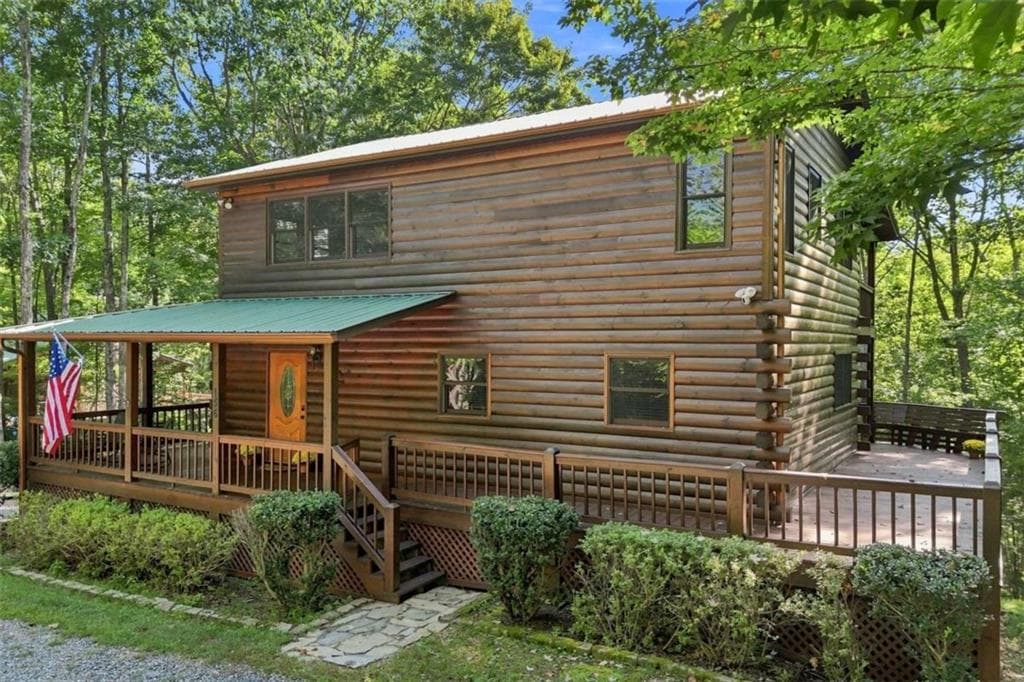3 bedroom, 3 bathroom, 2,145 sq ft single family residence for sale at 156 Cedar Ridge Road, Blue Ridge, GA 30513 — photo 1 of 50