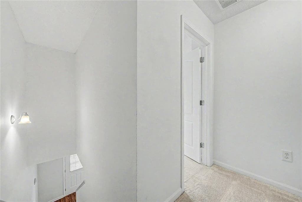 2 bedroom, 3 bathroom, 1,458 sq ft townhouse for sale at 413 Inkberry Drive, Atlanta, GA 30349 — photo 3