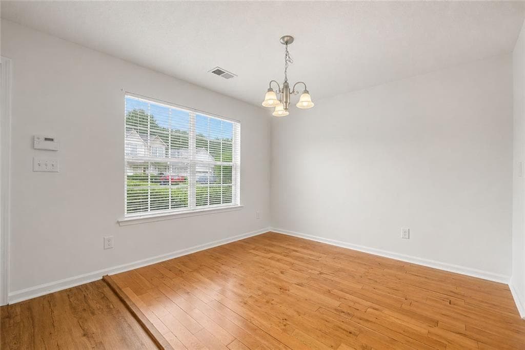 2 bedroom, 3 bathroom, 1,458 sq ft townhouse for sale at 413 Inkberry Drive, Atlanta, GA 30349 — photo 5
