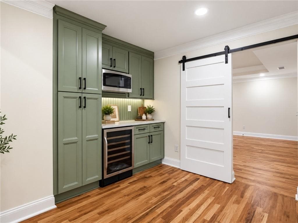 4 bedroom, 3 bathroom, 2,767 sq ft single family residence for sale at 183 Warren Street, Atlanta, GA 30317 — photo 8
