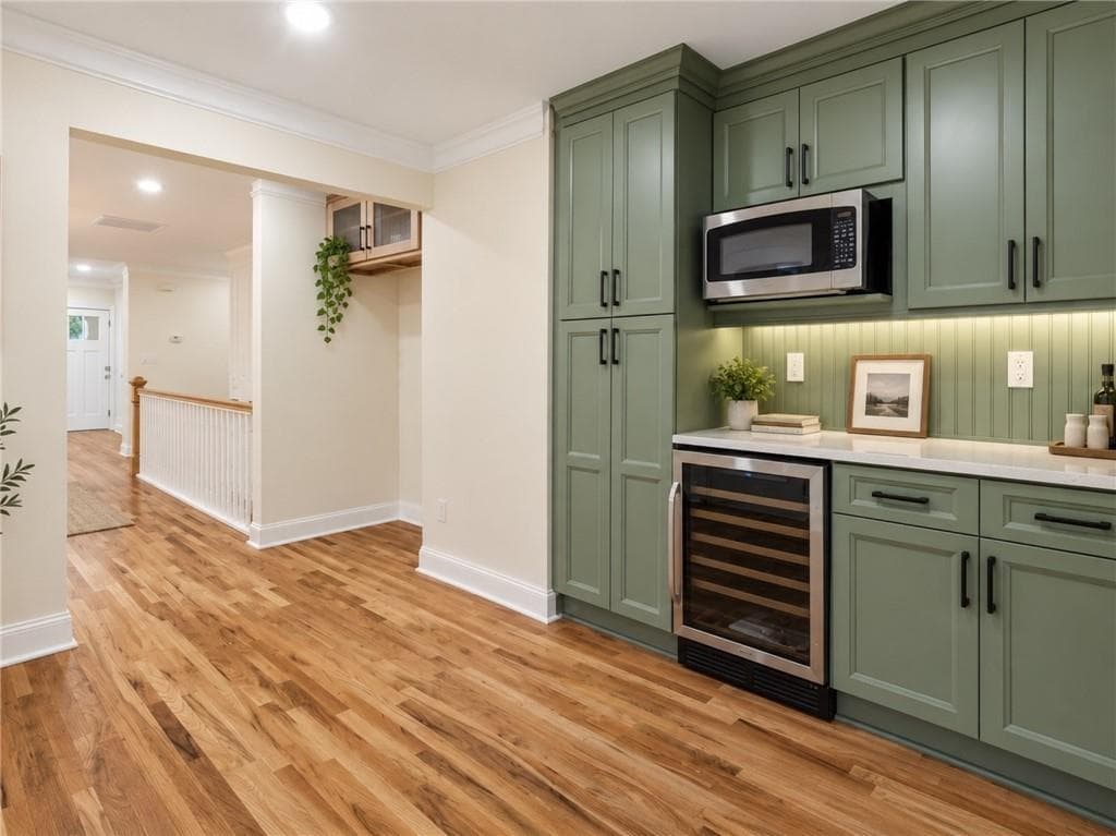 4 bedroom, 3 bathroom, 2,767 sq ft single family residence for sale at 183 Warren Street, Atlanta, GA 30317 — photo 9