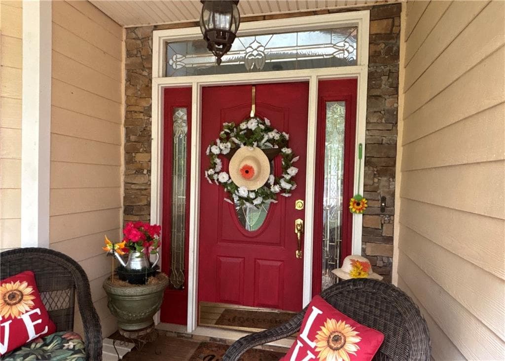 6 bedroom, 4 bathroom, 3,301 sq ft single family residence for sale at 1014 Miss Amber Way, Locust Grove, GA 30248 — photo 7