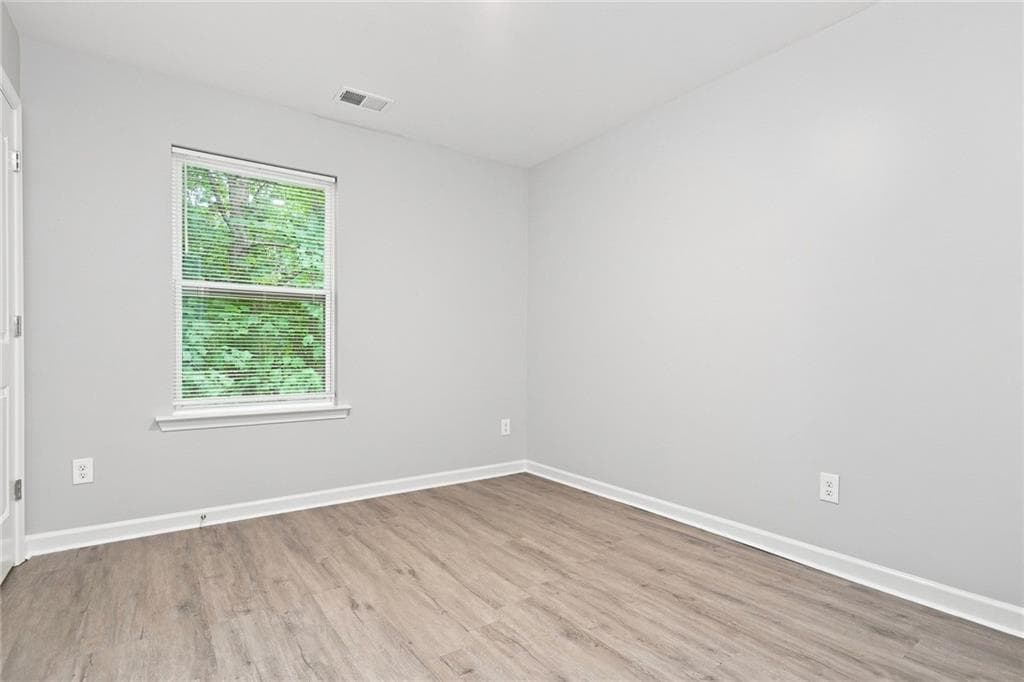 3 bedroom, 3 bathroom, 1,613 sq ft single family residence for rent at 5239 Hanover Street, Atlanta, GA 30349 for $1,995 a month — photo 8