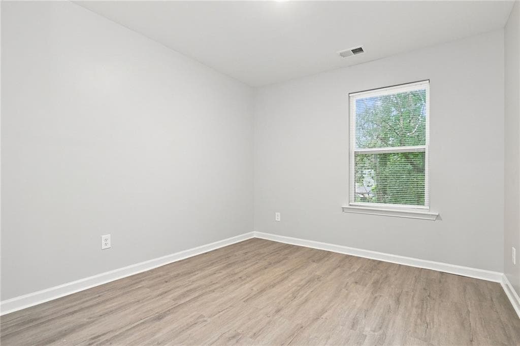 3 bedroom, 3 bathroom, 1,613 sq ft single family residence for rent at 5239 Hanover Street, Atlanta, GA 30349 for $1,995 a month — photo 10