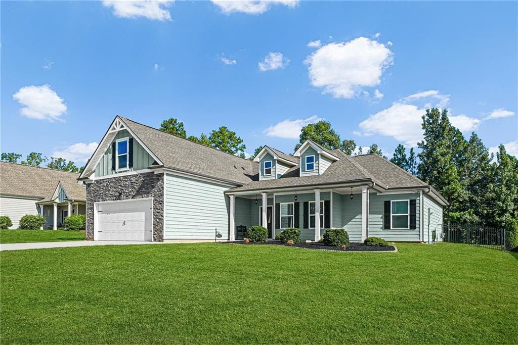 4 bedroom, 2 bathroom, 2,075 sq ft single family residence for sale at 8844 St Andrews Parkway, Winston, GA 30187 — photo 2