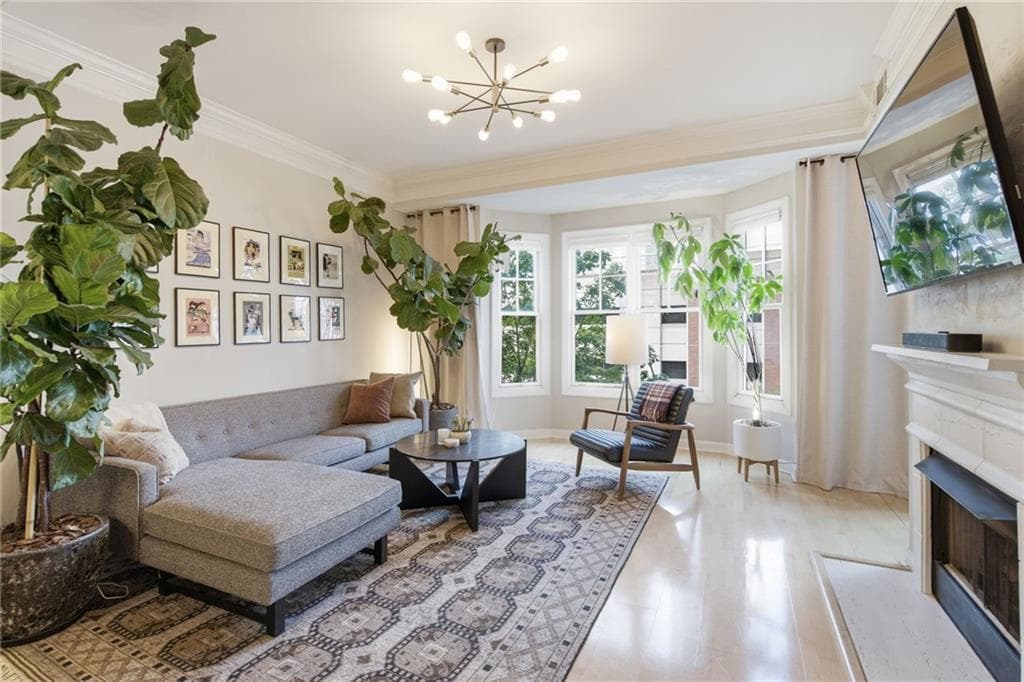 1 bedroom, 1 bathroom, 970 sq ft condominium for rent at 850 Piedmont Avenue 2409, Atlanta, GA 30308 for $2,500 a month — photo 1 of 25