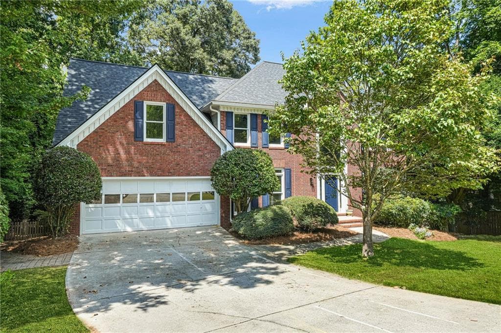 5 bedroom, 3 bathroom, 4,173 sq ft single family residence under contract at 1397 Mill Arbor Trace, Lawrenceville, GA 30044 — photo 2