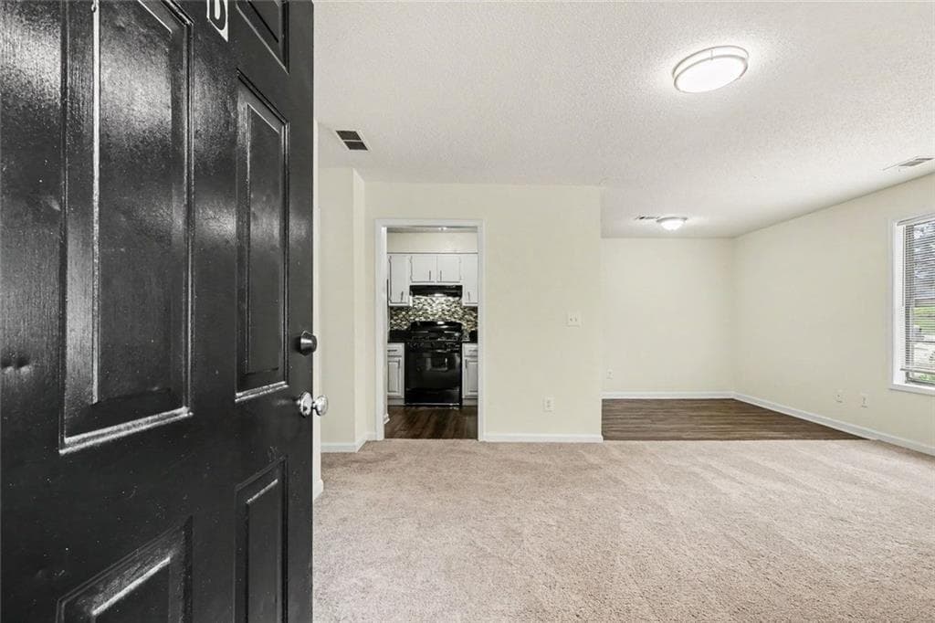 2 bedroom, 2 bathroom, 912 sq ft quadruplex for rent at 2623 Dorian Drive UNIT A, Snellville, GA 30078 for $1,300 a month — photo 3