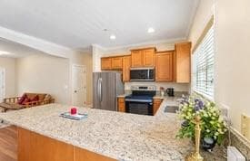 2 bedroom, 2 bathroom, 1,426 sq ft condominium for sale at 4017 Steeplechase, Alpharetta, GA 30004 — photo 7