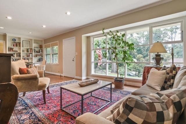 3 bedroom, 2 bathroom, 1,578 sq ft single family residence for rent at 571 Wimbledon Road, Atlanta, GA 30324 for $3,900 a month — photo 8