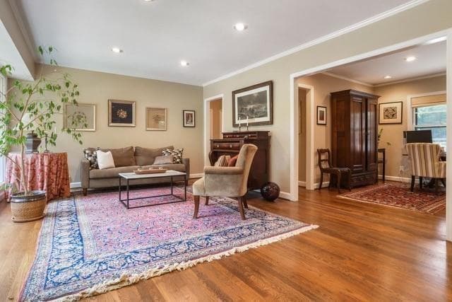 3 bedroom, 2 bathroom, 1,578 sq ft single family residence for rent at 571 Wimbledon Road, Atlanta, GA 30324 for $3,900 a month — photo 10