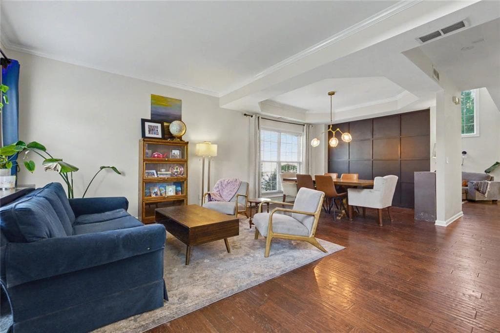 4 bedroom, 3 bathroom, 2,540 sq ft single family residence for sale at 1080 Olde Roswell Grove, Roswell, GA 30075 — photo 6