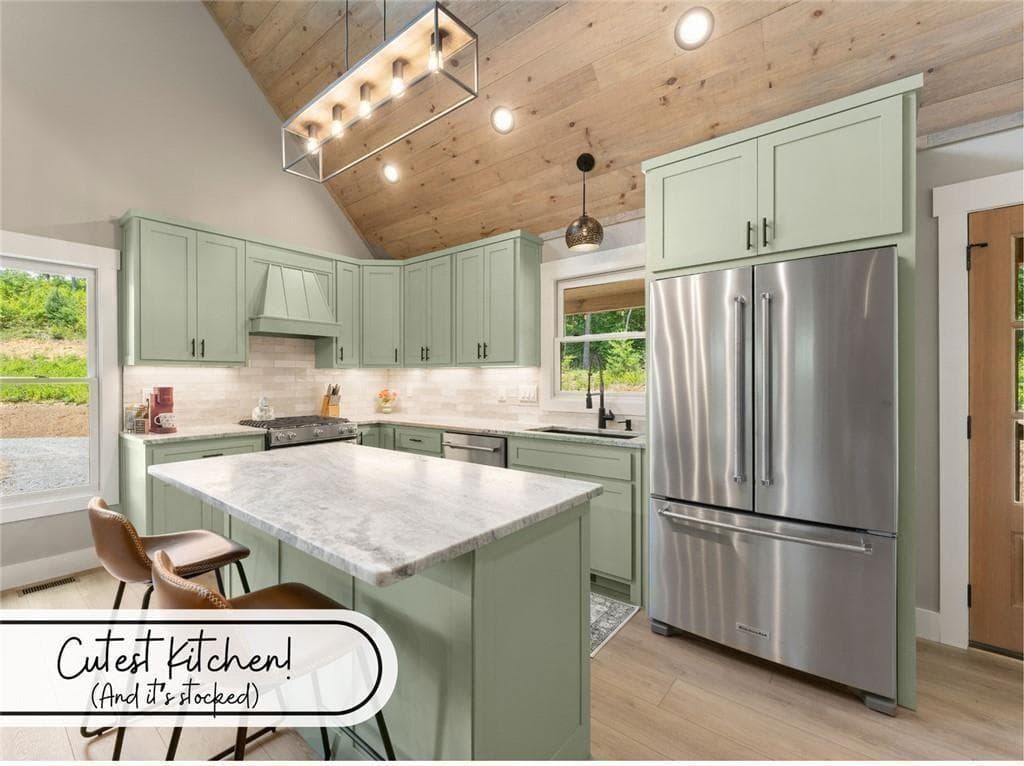 2 bedroom, 3 bathroom, 1,288 sq ft single family residence for sale at 184 Mountain Laurel Ridge, Mineral Bluff, GA 30559 — photo 9