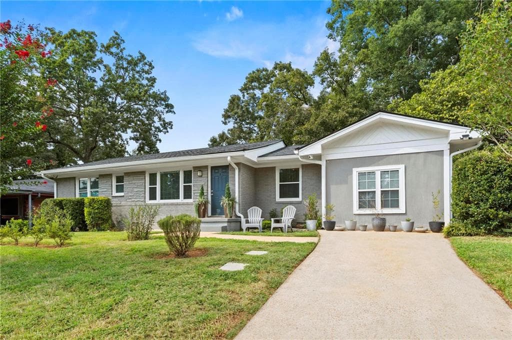3 bedroom, 2 bathroom, 1,108 sq ft single family residence under contract at 1808 Flintwood Drive, Atlanta, GA 30316
