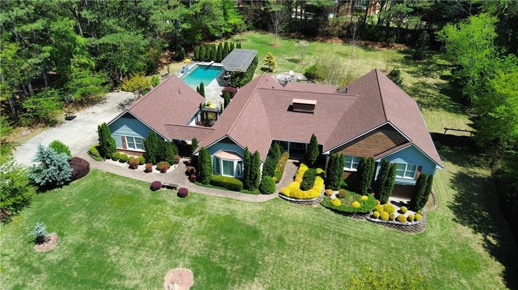 5 bedroom, 6 bathroom, 5,015 sq ft single family residence for sale at 1066 Bridgewater Walk, Snellville, GA 30078