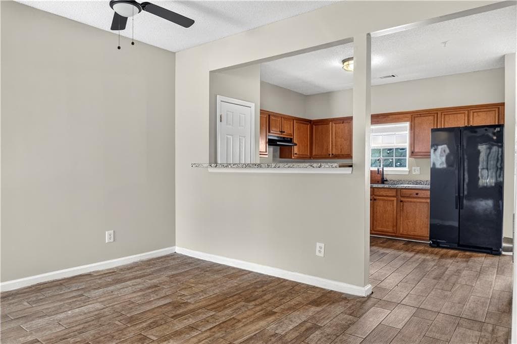 4 bedroom, 3 bathroom, 1,620 sq ft townhouse under contract at 139 Odyssey Turn, Conyers, GA 30012 — photo 5