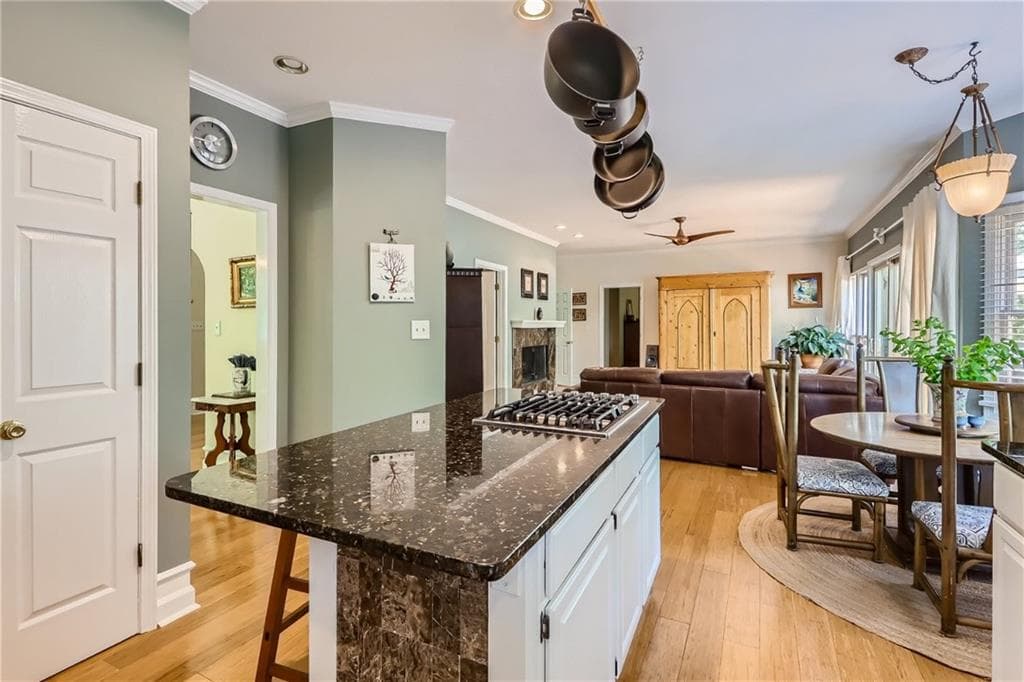 5 bedroom, 4 bathroom, 2,867 sq ft single family residence for sale at 1872 Lake Lucerne Drive, Lilburn, GA 30047 — photo 5
