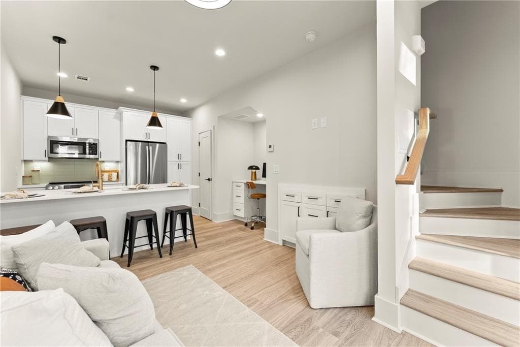 1 bedroom, 2 bathroom, 588 sq ft single family residence for sale at 515 Nightfire Court, Gainesville, GA 30501 — photo 6