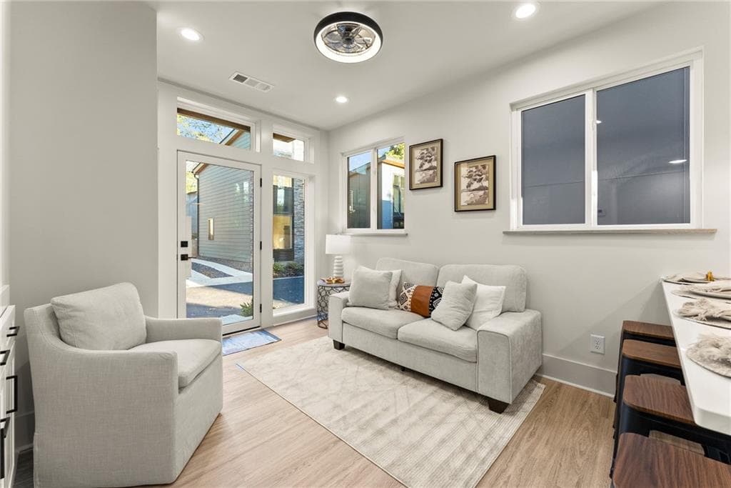 1 bedroom, 2 bathroom, 588 sq ft single family residence for sale at 515 Nightfire Court, Gainesville, GA 30501 — photo 7