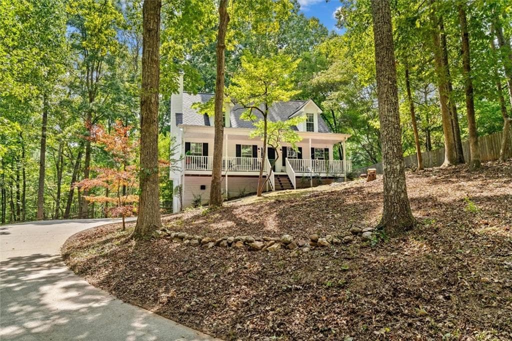 3 bedroom, 3 bathroom, 2,302 sq ft single family residence for sale at 439 Fairview Road, Ball Ground, GA 30107 — photo 3
