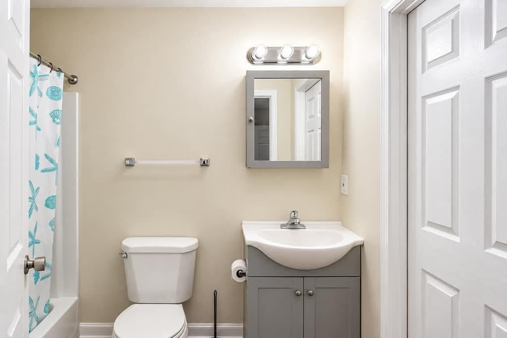 3 bedroom, 2 bathroom, 1,216 sq ft single family residence for rent at 262 NE Forest Avenue, Marietta, GA 30060 for $2,200 a month — photo 7