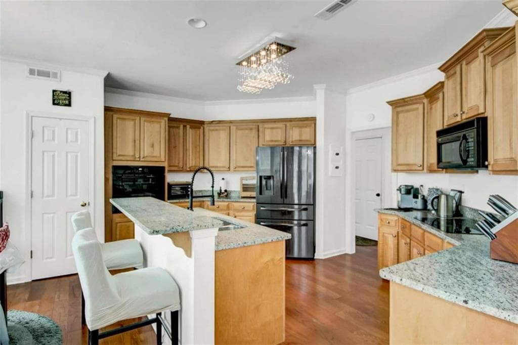 5 bedroom, 3 bathroom, 3,070 sq ft single family residence under contract at 101 Green Branch Drive, Tyrone, GA 30290 — photo 6