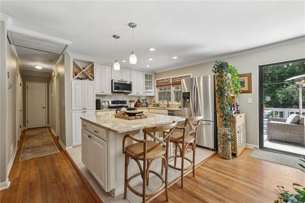 3 bedroom, 2 bathroom, 1,679 sq ft single family residence for rent at 2172 Jonathon Lane, Brookhaven, GA 30319 for $3,400 a month — photo 8