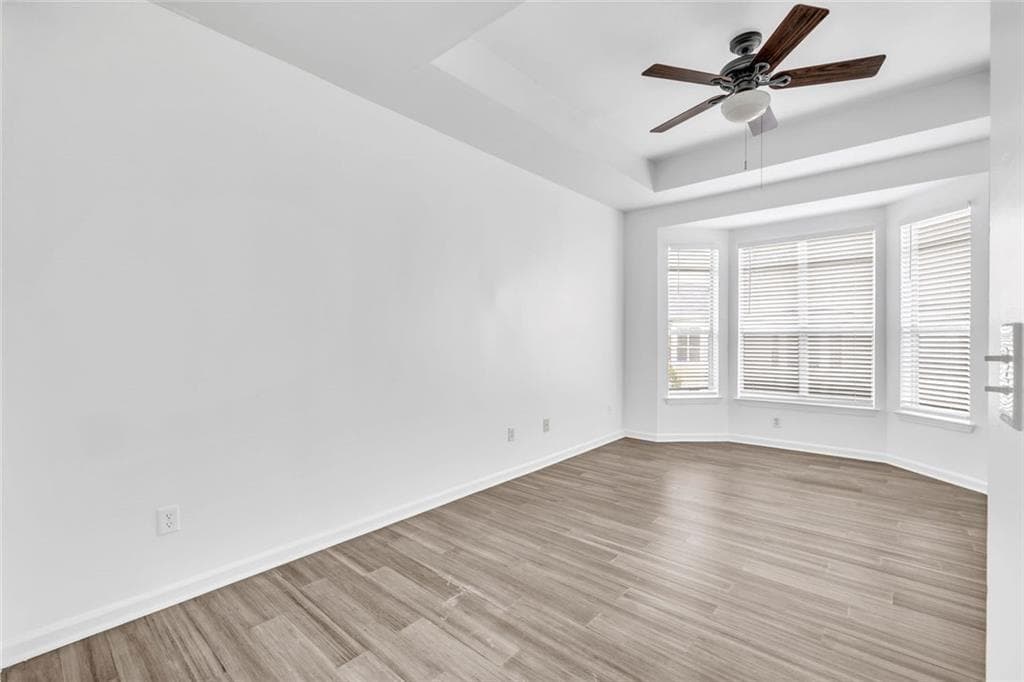 1 bedroom, 1 bathroom, 950 sq ft townhouse for sale at 375 Highland Avenue 1002, Atlanta, GA 30312 — photo 4