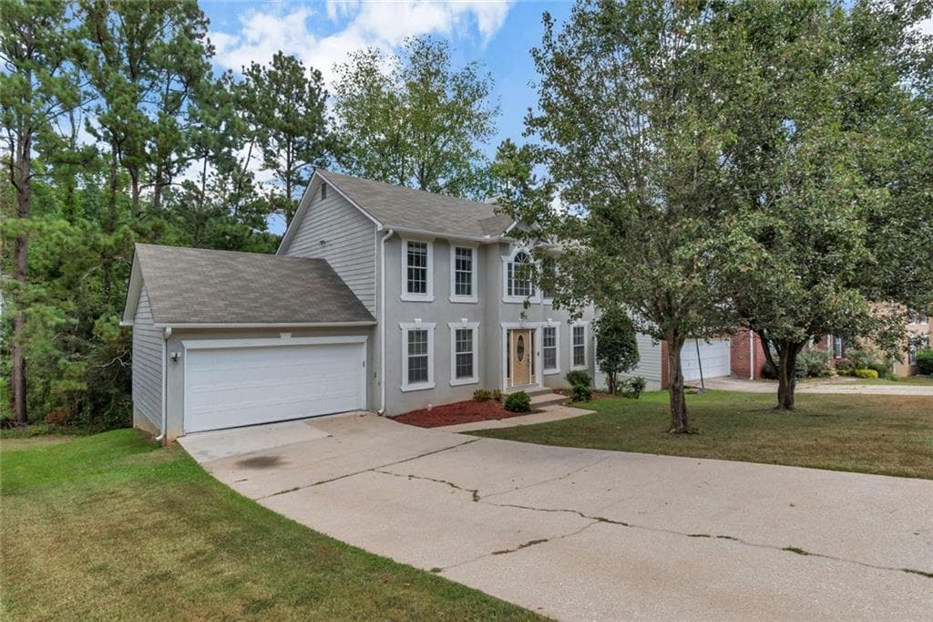 4 bedroom, 3 bathroom, 3,126 sq ft single family residence under contract at 570 Watson Bay, Stone Mountain, GA 30087 — photo 2