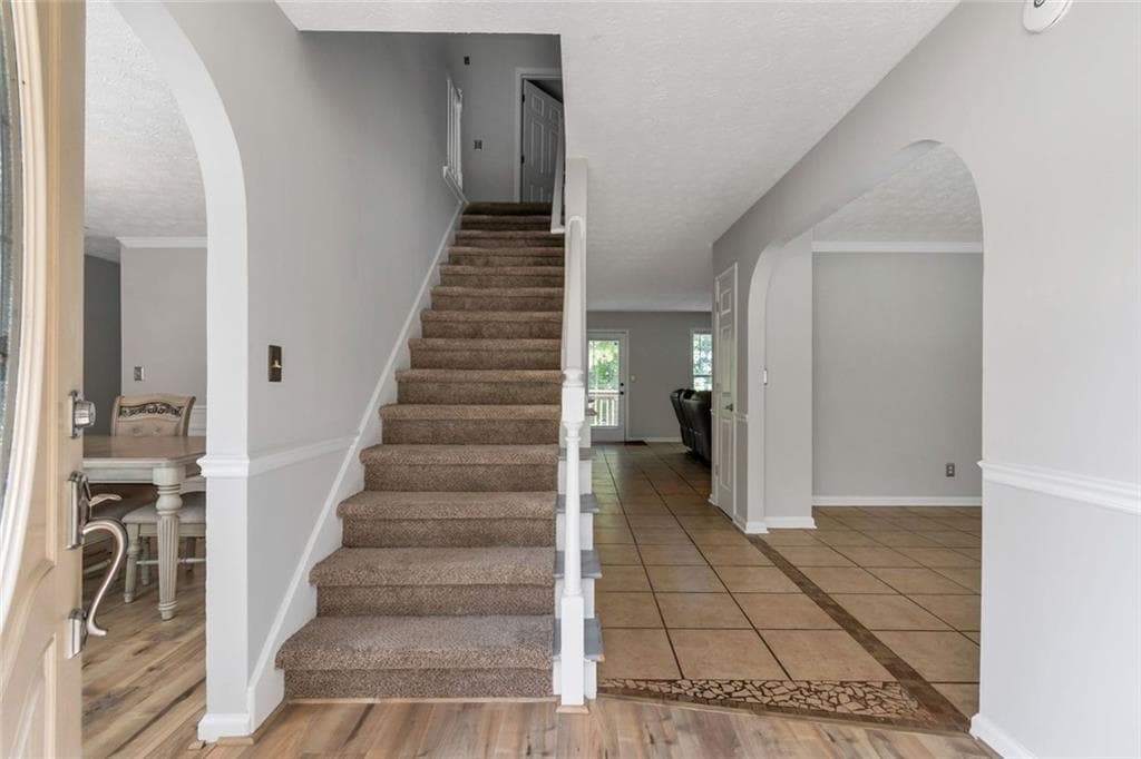 4 bedroom, 3 bathroom, 3,126 sq ft single family residence under contract at 570 Watson Bay, Stone Mountain, GA 30087 — photo 5