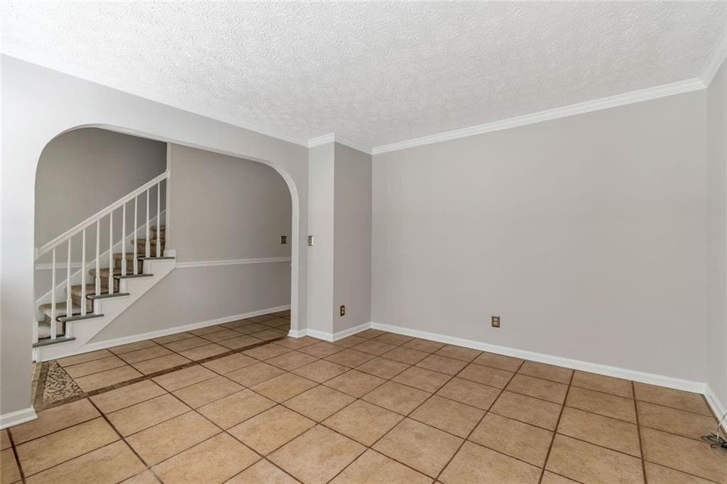 4 bedroom, 3 bathroom, 3,126 sq ft single family residence under contract at 570 Watson Bay, Stone Mountain, GA 30087 — photo 6