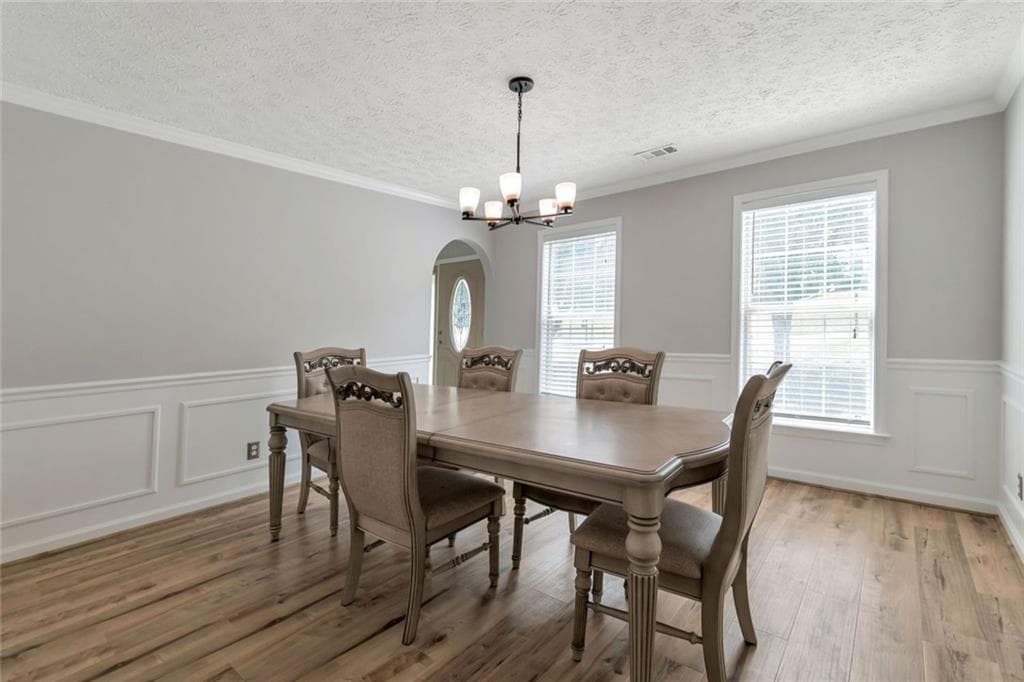 4 bedroom, 3 bathroom, 3,126 sq ft single family residence under contract at 570 Watson Bay, Stone Mountain, GA 30087 — photo 9