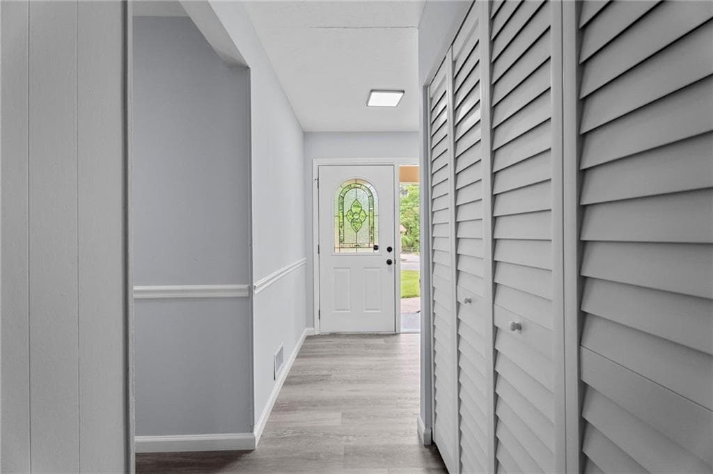 4 bedroom, 2 bathroom, 2,197 sq ft single family residence for sale at 6463 Maddox Road, Morrow, GA 30260 — photo 6