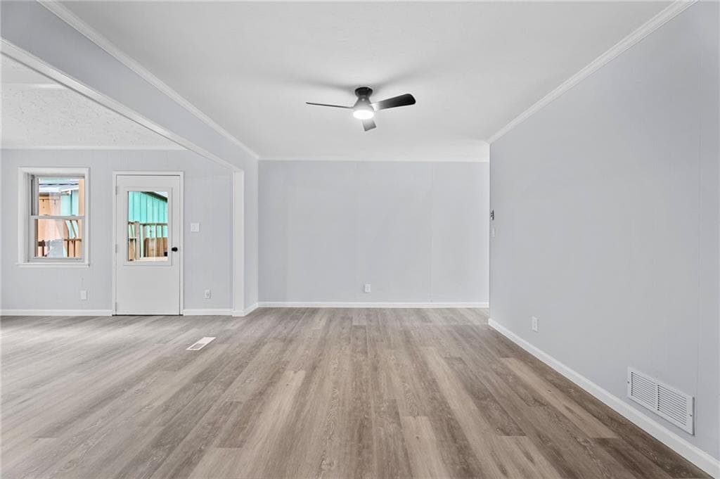 4 bedroom, 2 bathroom, 2,197 sq ft single family residence for sale at 6463 Maddox Road, Morrow, GA 30260 — photo 9