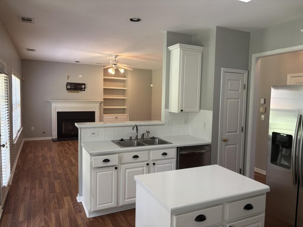 4 bedroom, 3 bathroom, 2,242 sq ft single family residence under contract at 3210 Glen Glade Way, Cumming, GA 30041 — photo 10
