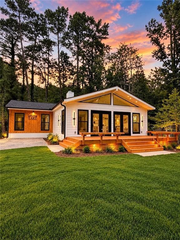 3 bedroom, 2 bathroom, 1,365 sq ft single family residence for sale at 400 Cottonwood Drive, Woodstock, GA 30189