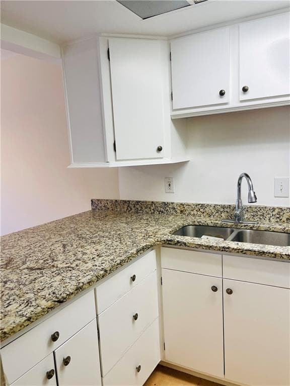 2 bedroom, 3 bathroom, 1,252 sq ft townhouse for rent at 492 Granite Ridge Place, Atlanta, GA 30350 for $1,800 a month — photo 9