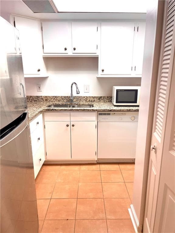 2 bedroom, 3 bathroom, 1,252 sq ft townhouse for rent at 492 Granite Ridge Place, Atlanta, GA 30350 for $1,800 a month — photo 10