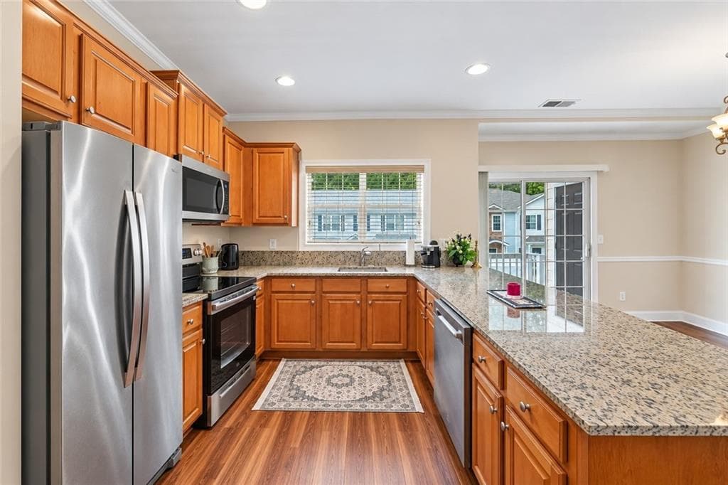 2 bedroom, 2 bathroom, 1,426 sq ft condominium for sale at 4017 Steeplechase, Alpharetta, GA 30004 — photo 6