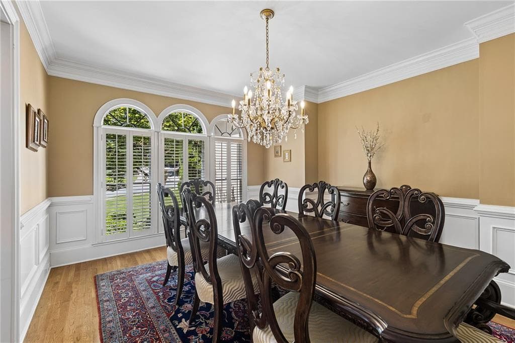 5 bedroom, 5 bathroom, 6,112 sq ft single family residence for sale at 9835 Autry Falls Drive, Johns Creek, GA 30022 — photo 6