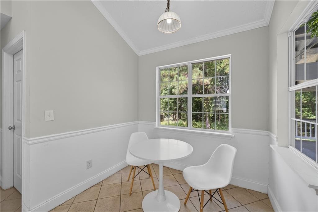 3 bedroom, 2 bathroom, 1,470 sq ft single family residence for sale at 660 Tribble Creek Drive, Grayson, GA 30017 — photo 9